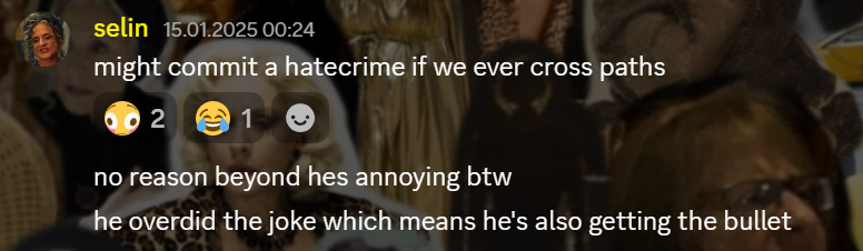 altinrobot's tweet photo. @avrscn bestie why were you fearing for this, i shit on this guy like every other day in the discord https://t.co/o009FNXcrg