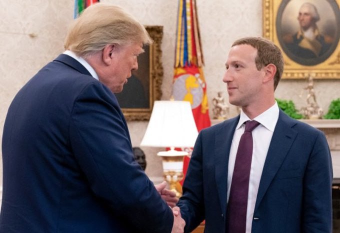 ElephantSignal's tweet image. 🚨BREAKING NEWS: Mark Zuckerberg wants an &quot;active role&quot; in President Trump&apos;s tech policies.

Should Trump Consider?