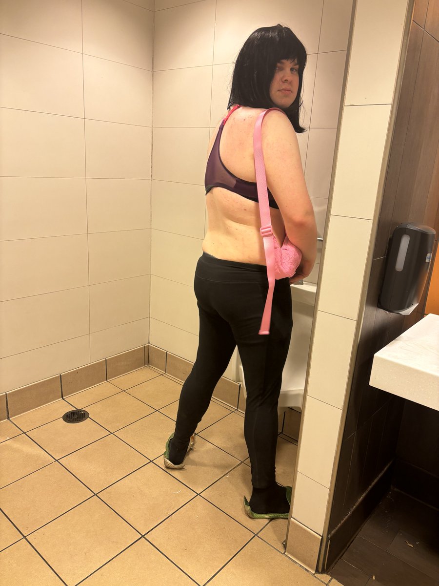 Josiah Banks tweet media