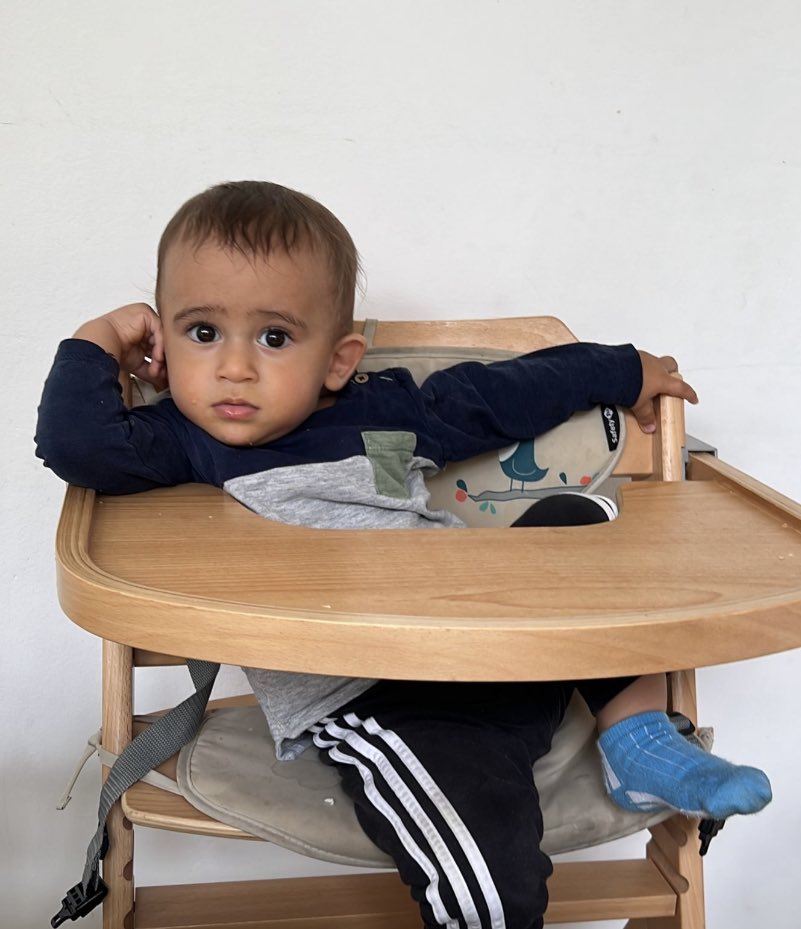 Era un bebé tan hermoso y tierno.  Quiero Justicia, no quiero que otra familia sufra por culpa de un maldito Borracho al que de todas formas están buscando dejarlo libre y como el “pobre enfermo” . Eugenio Sanabria Vierci, ASESINO