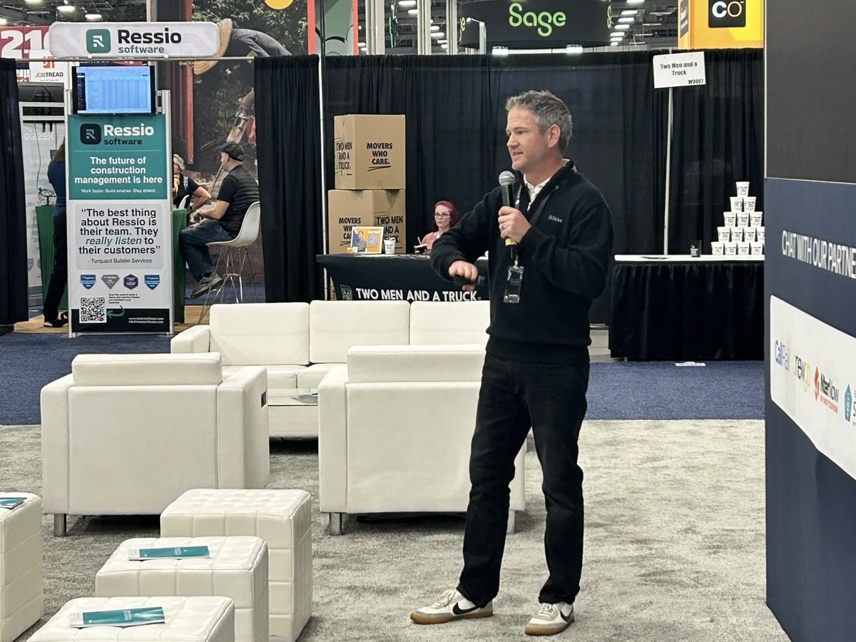 bokkagroup's tweet image. We&apos;re at #IBS2025 unveiling Builder Signal 2.0—the ultimate tool for better homebuyer communication.📲🏡

🔹 Mobile App for Builders &amp;amp; Homebuyers
🔹 Customer Feedback Surveys 
🔹 Video Updates

📍 Booth W2966 – Come check it out!

#IBS2025 #BuilderSignal #HomeBuilderMarketing