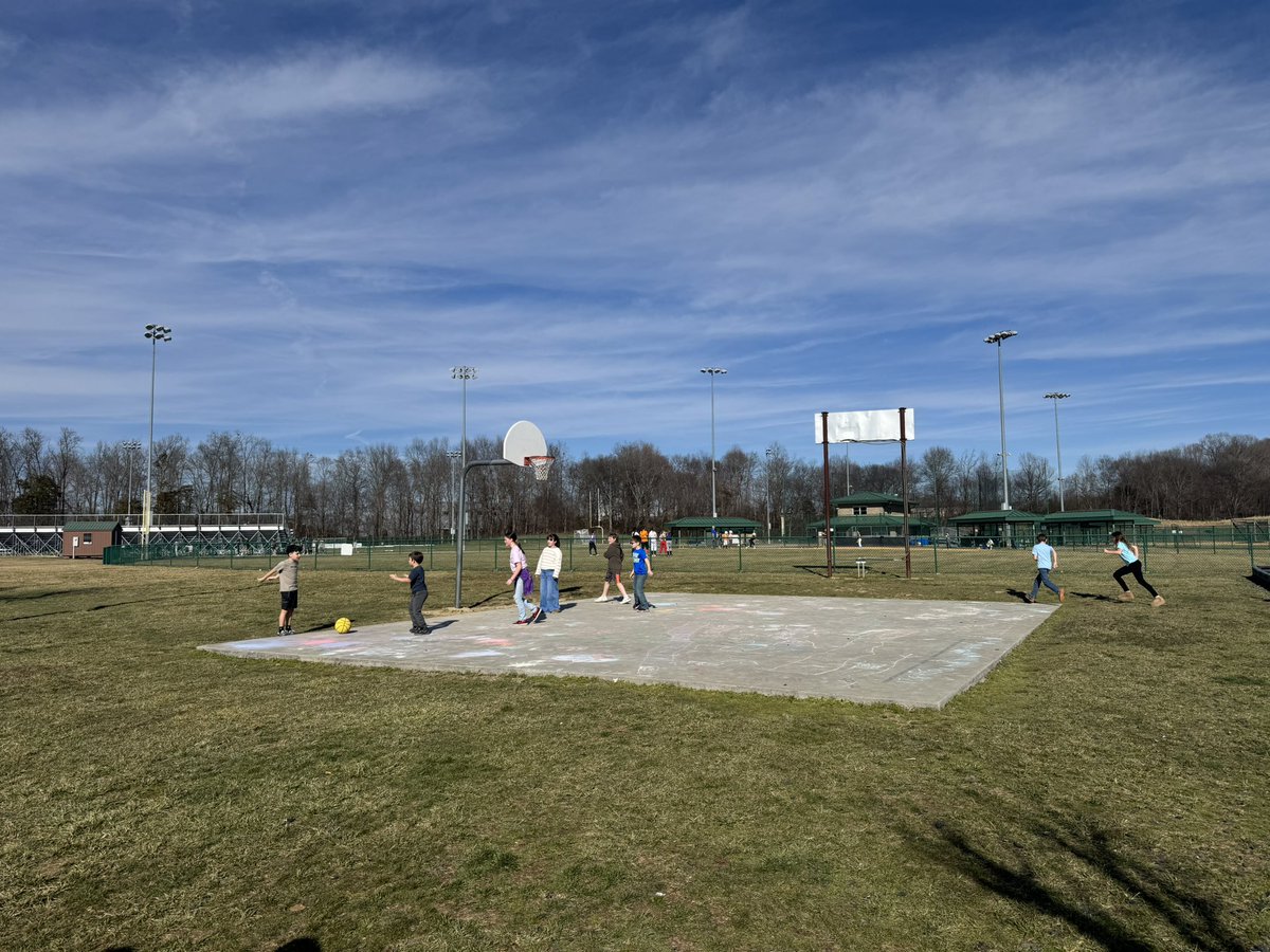 When it’s your late bus duty day and gorgeous outside, you take the bus kids to the playground and wait😎