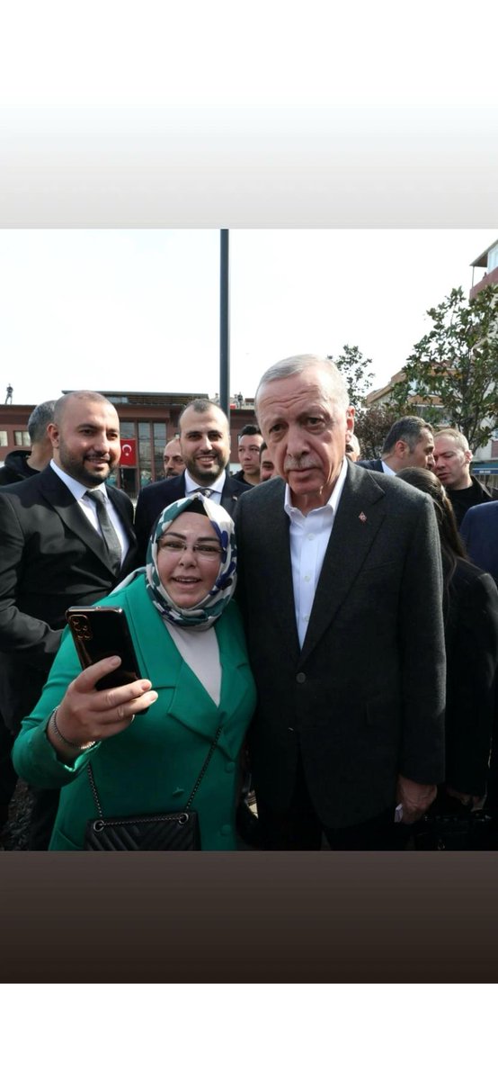 Doğum gününüz kutlu olsun Sayın Cumhurbaşkanım. Sağlık ve huzur dolu nice yıllar dilerim.

#sefalargetirdiniz 
#receptayyiperdoğan 
#iyikidoğdunuz