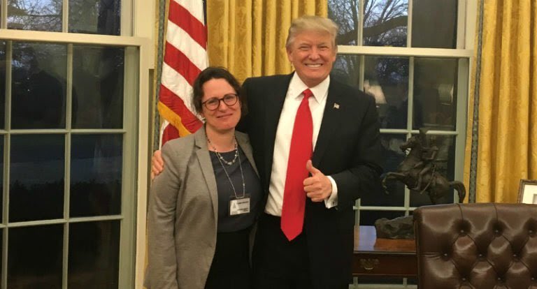 Putins_Bitch's tweet photo. @T_FisherKing @MichaelCohen212 @maggieNYT @jaketapper @AshleyRParker @nytimes @VanJones68 @JoeNBC @Morning_Joe https://t.co/jTl6peJrhI