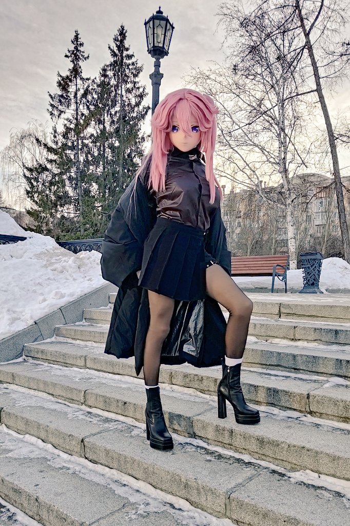 Caviar and cheese
Well versed in etiquette

Extraordinarily nice
She's a killer Queen❤️‍🔥

#kigurumi #着ぐるみ