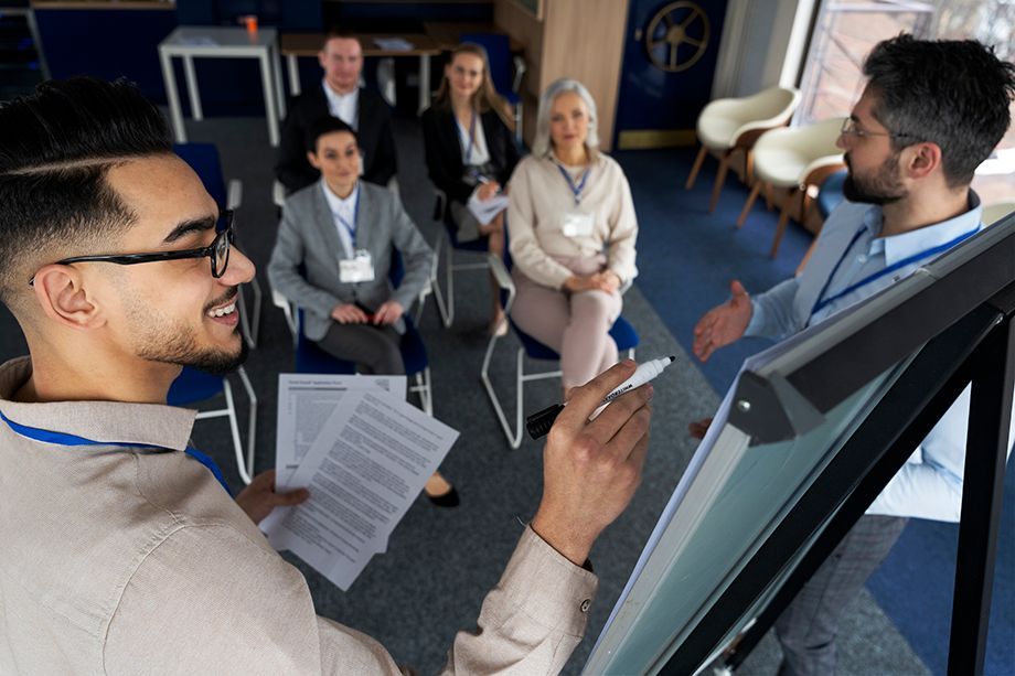 🎓 Student Success Focus: Discover strategies to close the opportunity gap and improve equity in education. Join us! 👉 buff.ly/3Cyoflj