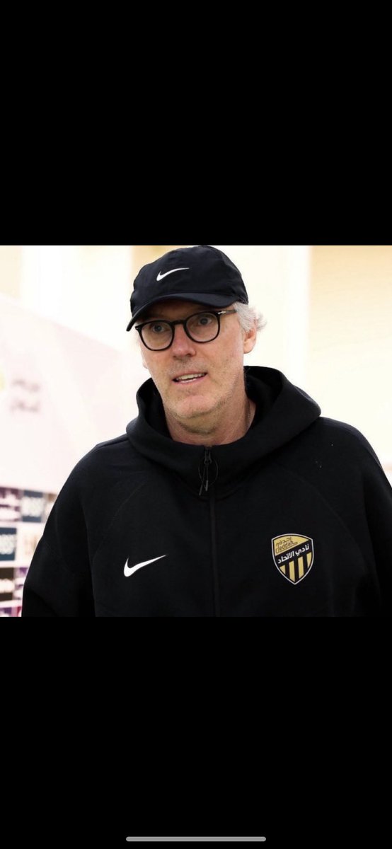 #الاتحاد_الخليج
بعيداً عن التعصب 
الي يشوفه حمار يضغط لايك❤️
بلان