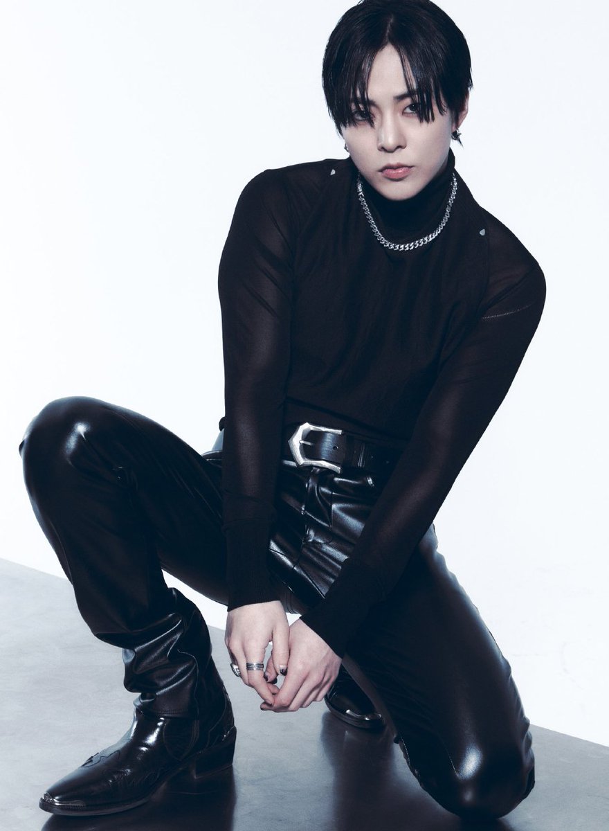 Yoo12212's tweet photo. ایا این ۴ نفر یک نفرن؟
INTERV!EW(X) out March 10
#InterviewX_Teaserimage4
#XIUMIN_WHEE
@weareoneEXO @XIUMIN_INB100 https://t.co/pRbD1IL8rS