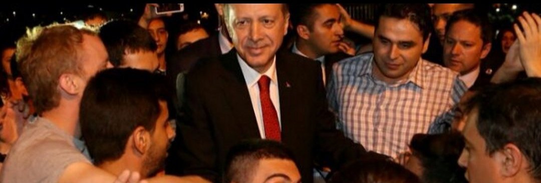 Ömrünü milletine hizmete adamış bir ömür... İyiki doğdun #UzunAdam <a href="/RTErdogan/">Recep Tayyip Erdoğan</a>  #SefaGetirdiniz