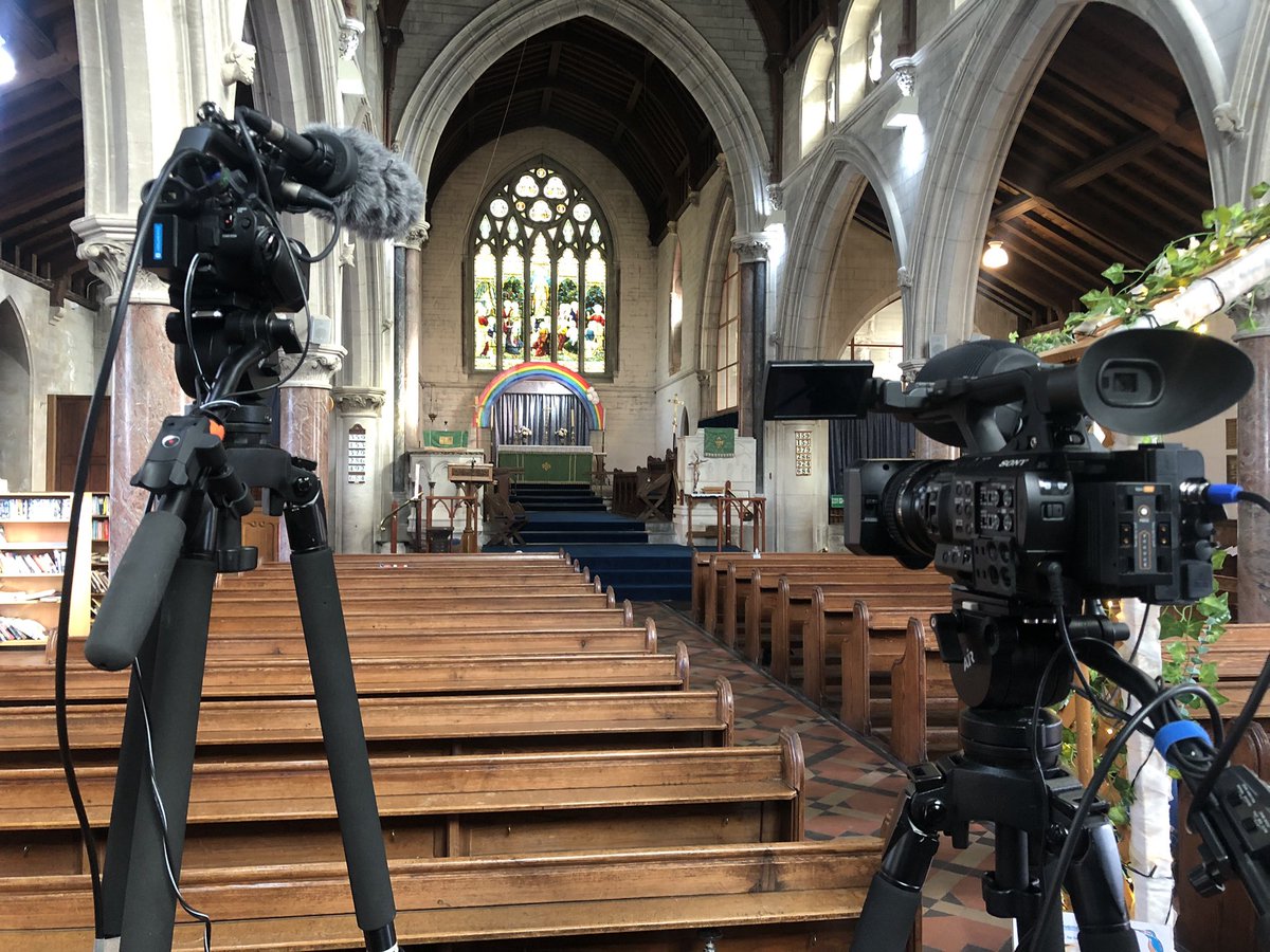 FuneralStreamUK's tweet image. Today we #live #streamed a #funeral service to friends and family in #America and #Canada from the #Devon village of #Beer