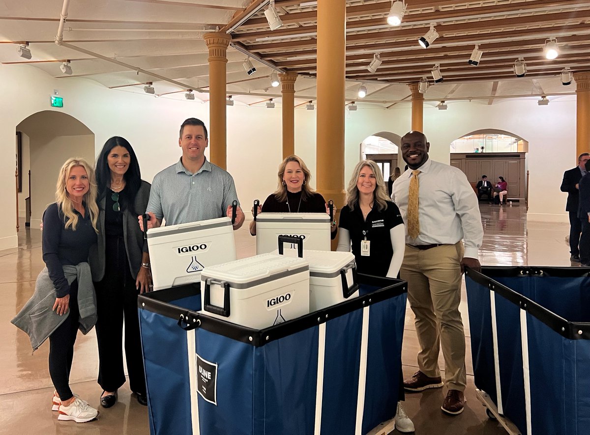 Behind the scenes at #ChemistryDay! We delivered to Texas Legislators and Committees coolers filled with everyday products made possible by chemistry—highlighting the essential role our industry plays in Texas and beyond. #TXLege
