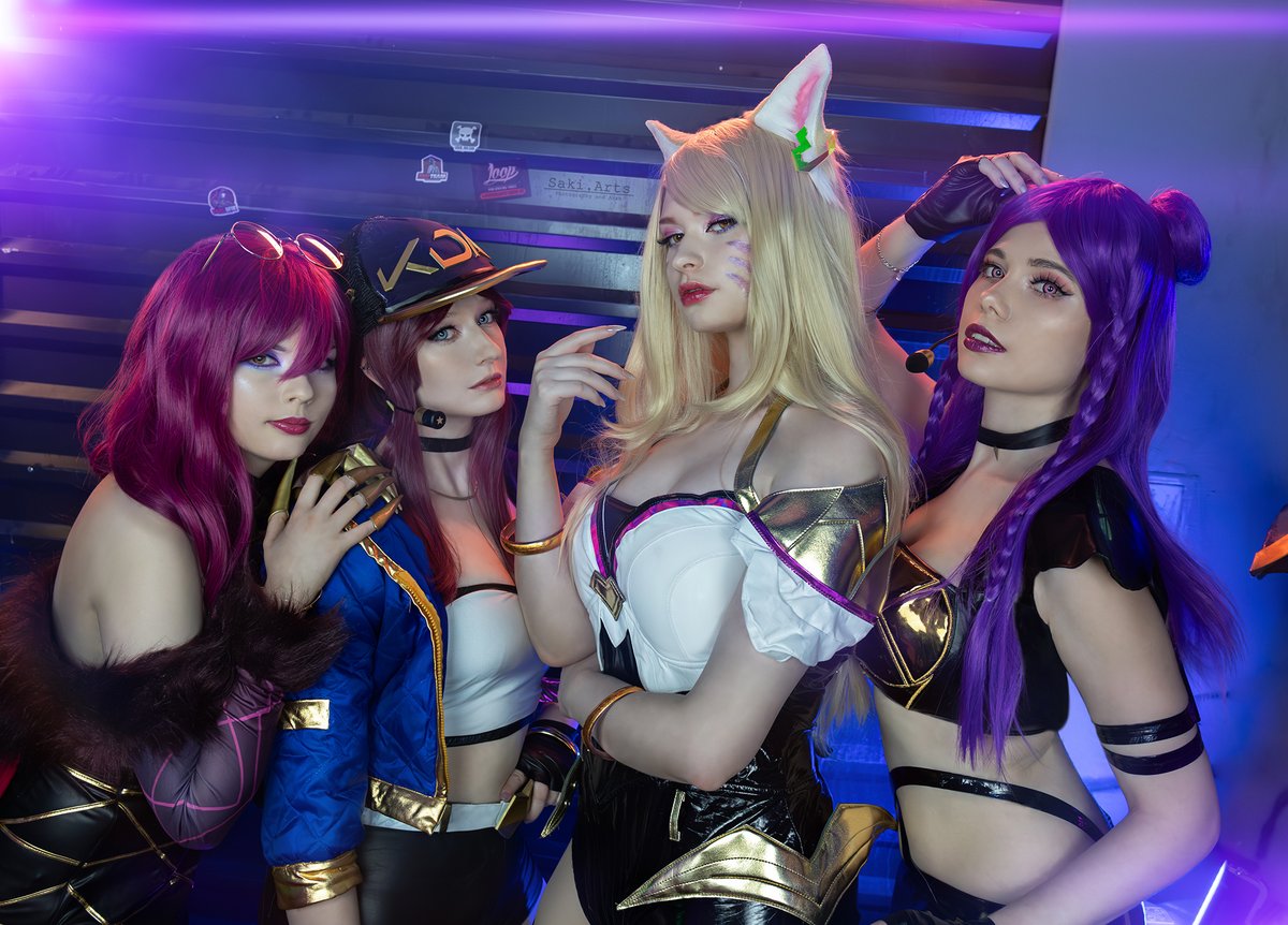 Lolliichan_'s tweet photo. It's time for the OG's! โฅ
Ahri @Shiir0o0
Akali @_Kisharu_
Evelynn @Aphelija
Kai'Sa @Lolliichan_
๐ธ๐๏ธ@_sayory_
#kda #kdacosplay #ahricosplay #akalicosplay #evelynncosplay #kaisacosplay #cosplay #kdapopstars #cosplay
@LoLGermany @LeagueOfLegends @KDA_MUSIC https://t.co/ihiHjBn2ww