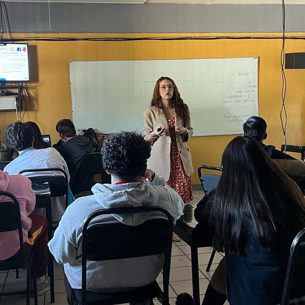 CESIP_ITEI's tweet photo. Ésta semana capacitamos a estudiantes de secundaria.

Fomentamos la cultura de la transparencia y de la privacidad en la sociedad civil, porque LOS DERECHOS NO SE VAN.

Solicita tu capacitación:
☎️ 33 3630 5745 ext. 1906  
📧 asesorias@itei.org.mx https://t.co/P3ZydRNmpc