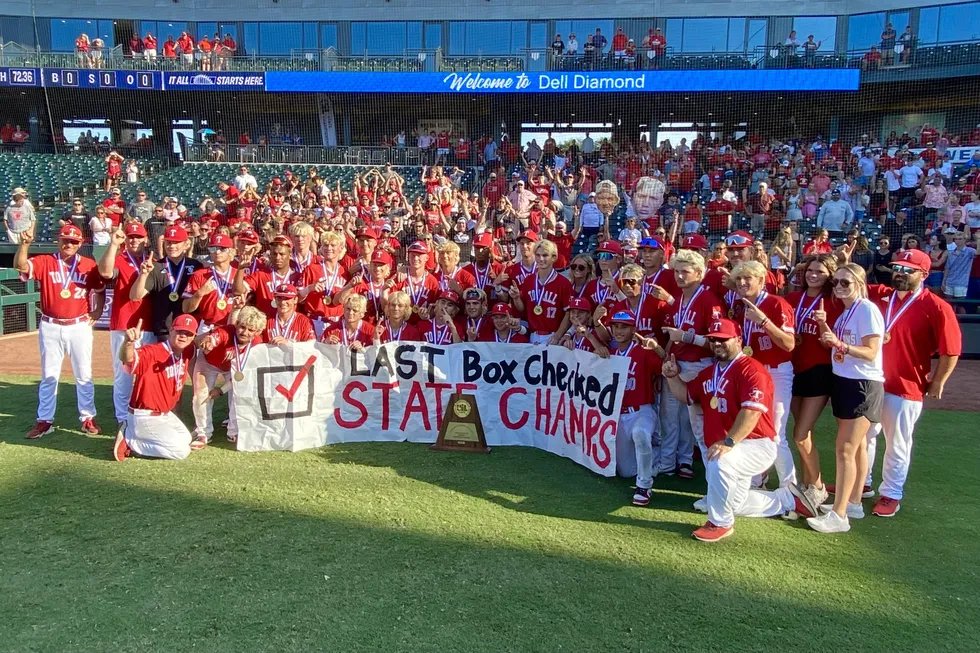 TRADITION NEVER GRADUATES: Tomball Has An Elite Core Of Juniors Eyeing Another Title

“We can coach as coaches, but when the older guys are teaching the younger guys... it makes a bigger impact. We believe in that, and it builds on itself.”

READ: vype.com/Texas/Houston/…