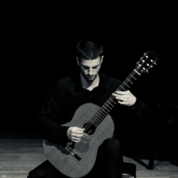 Free Thursday Lunchtime Concert – Dorian Demeny, Guitar
February 27 @ 1:00 pm - 2:00 pm, at St Mary le Strand church (WC2R 1 ES)

Programme includes works by:
Johann Sebastian Bach
Fernando Sor
Heitor Villa-Lobos

#Free
#Concert
#London
#JewelintheStrand