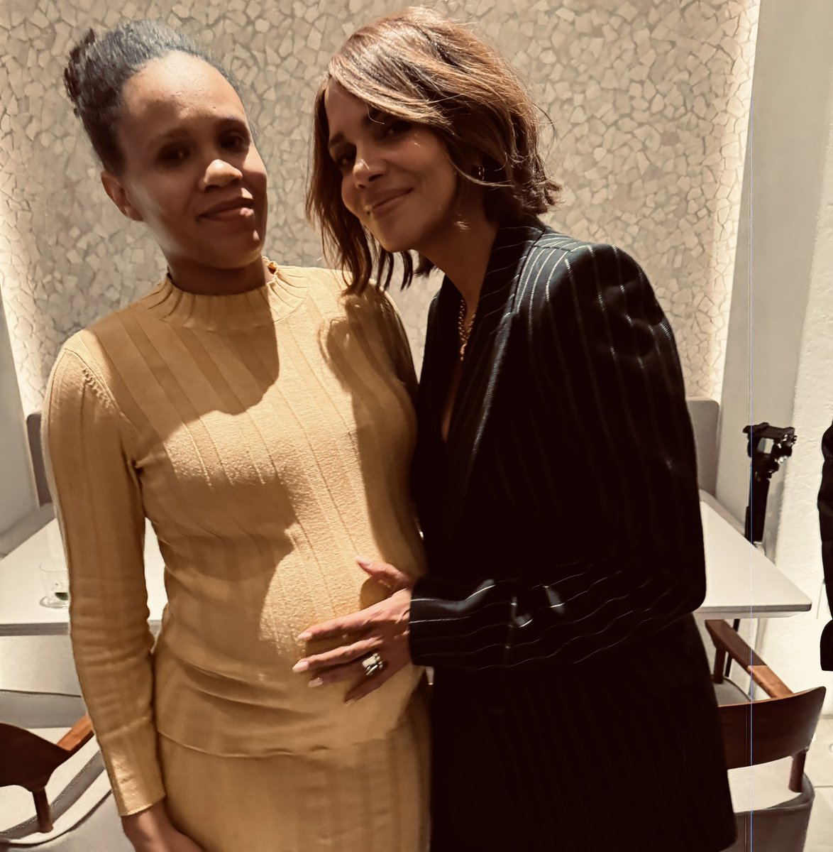 Tenacious T tweet media