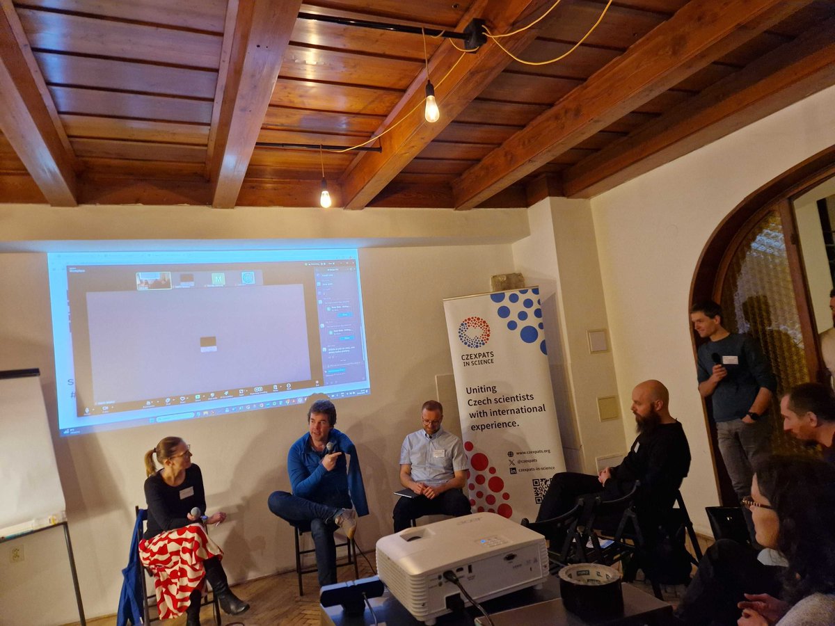 czexpats's tweet photo. 💫 Yesterday, we hosted our 11th Prague #PI_Forum in a new venue at Skautský institut na Staromáku – and it was a blast! 🙌👏
Thank you all for coming and engaging in a fruitful discussion about data and computing infrastructures. 🤓💻💾💽 https://t.co/vqkAJPwiH8