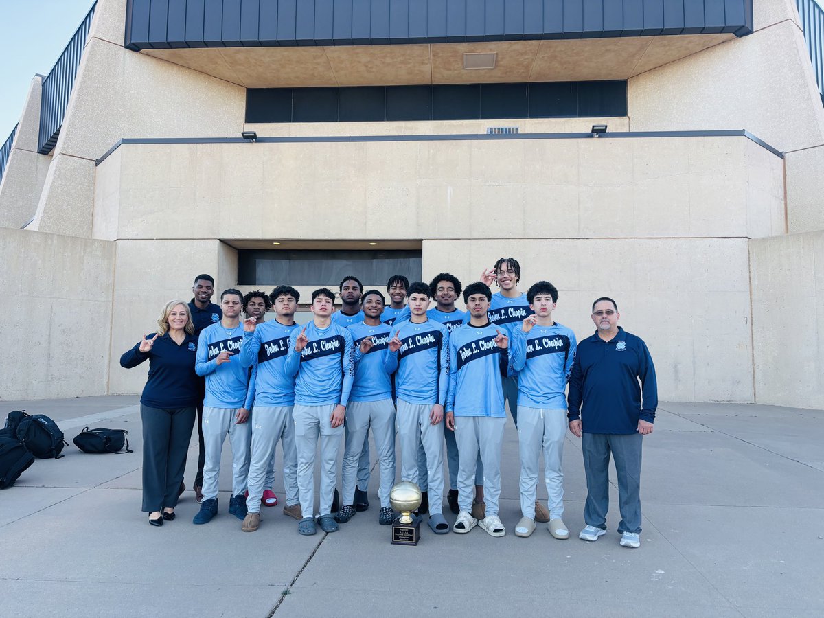 Congratulations to the Chapin Huskies 🏀 team on clinching the 5A D1 Region 1 🏀 Semifinal Title after defeating Denton 53-40!!! 🏆 👏 
<a href="/VandyMBB/">Vanderbilt Men's Basketball</a> commit <a href="/jayden_leverett/">Jayden Leverett</a> led all scorers with 24 points, while <a href="/JACOB34GARCIA/">Jacob Garcia</a> dropped 11 points!!!
