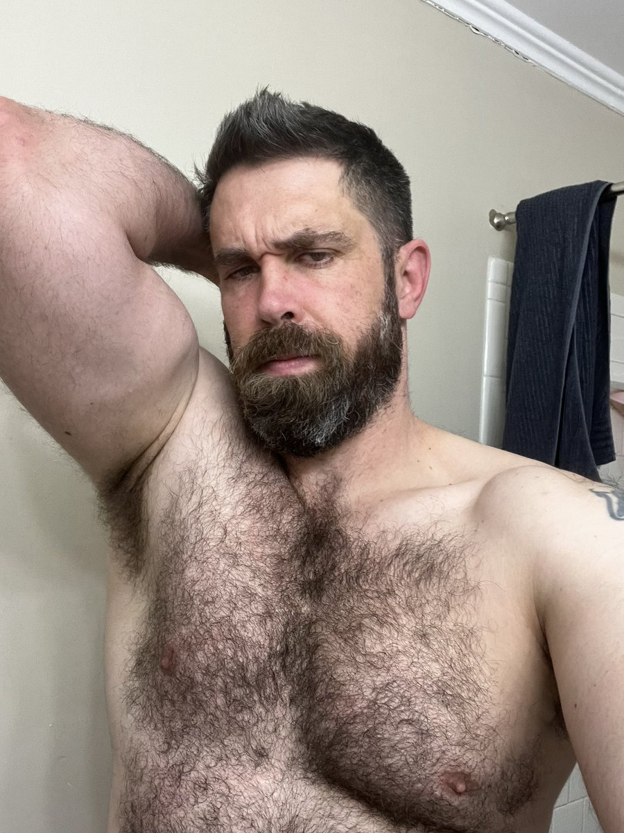 MASTERWILL1983's tweet photo. HIT ME UP ON SKYPE! BRUTALMASTER1983
#findommaster #findom #muscle #hairy #fyp #slave #foryou https://t.co/Y5QeTrsvjD