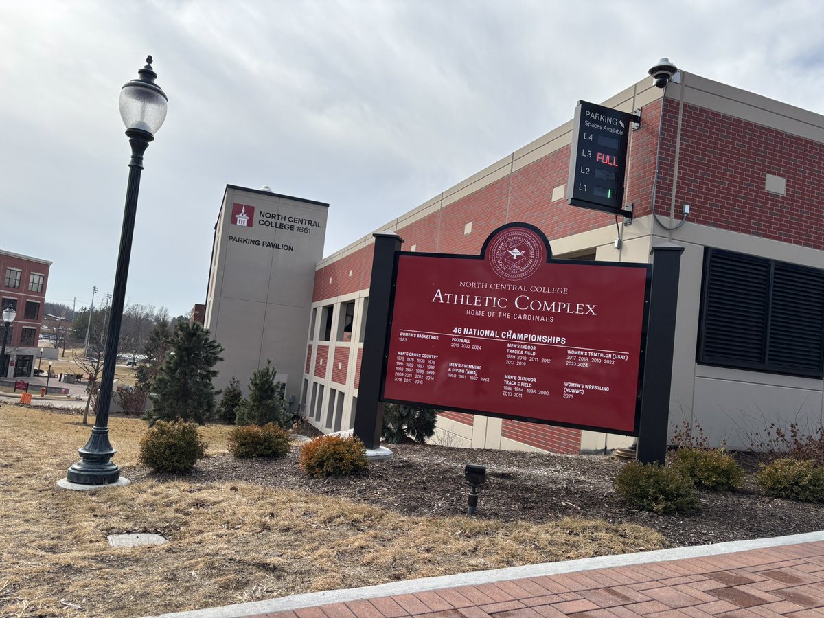 … 8th Grade AVID enjoyed our tour of North Central College today!!  Beautiful campus and a great experience!!  #GroveAVID  #AVIDforpossibility  <a href="/northcentralcol/">North Central College</a>