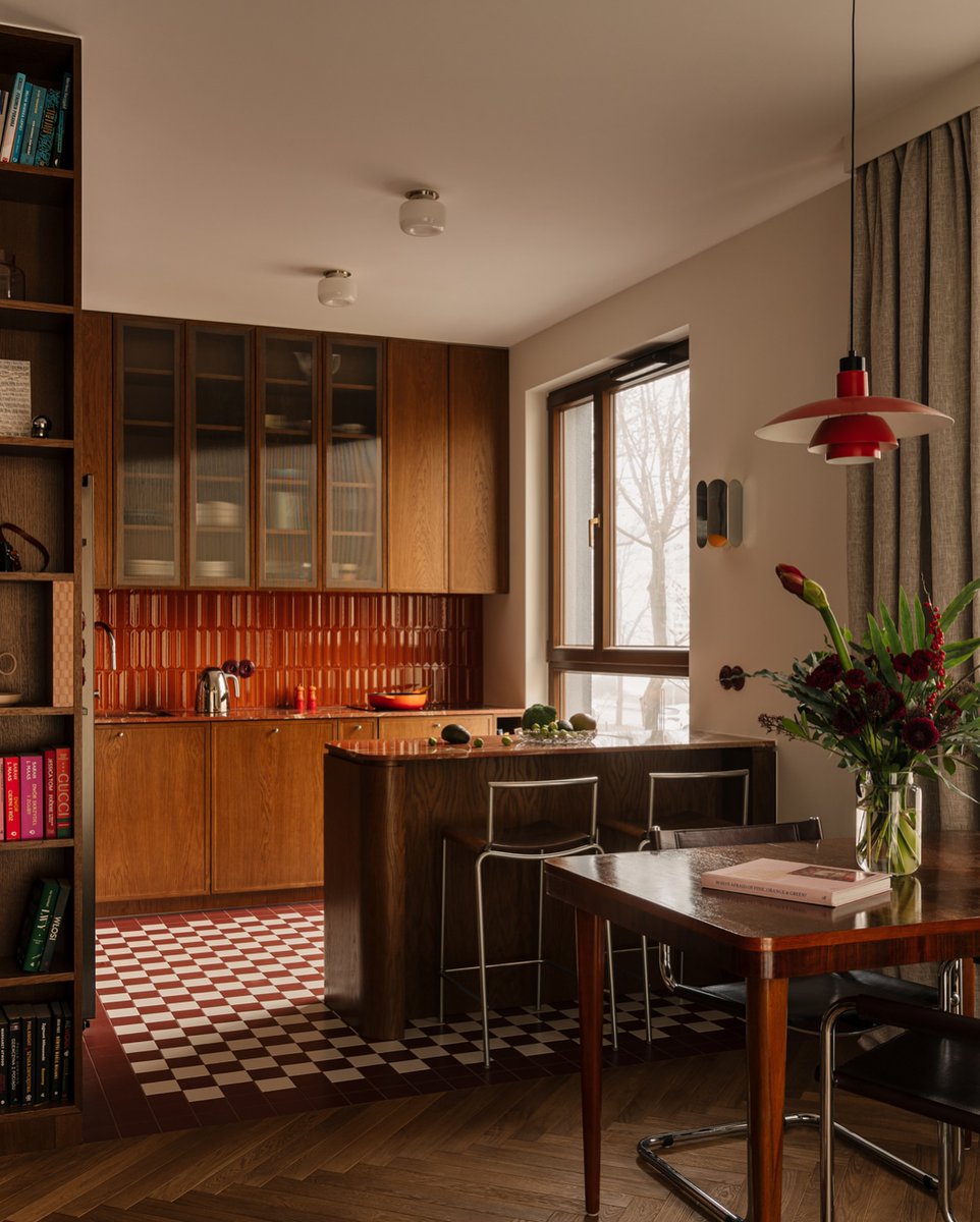 interiorstellar tweet media