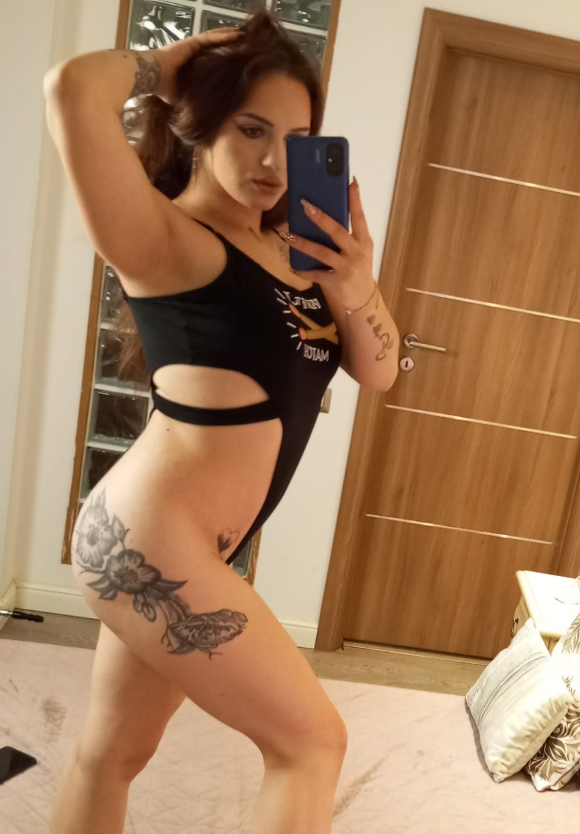 Do you think you can handle the way I play? My skills might leave you speechless and amazed😉🫦♥️
#lourdesmodels #bodysuit #brownhair #curves #ass 

😍chaturbate.com/in/?tour=7Bge&…