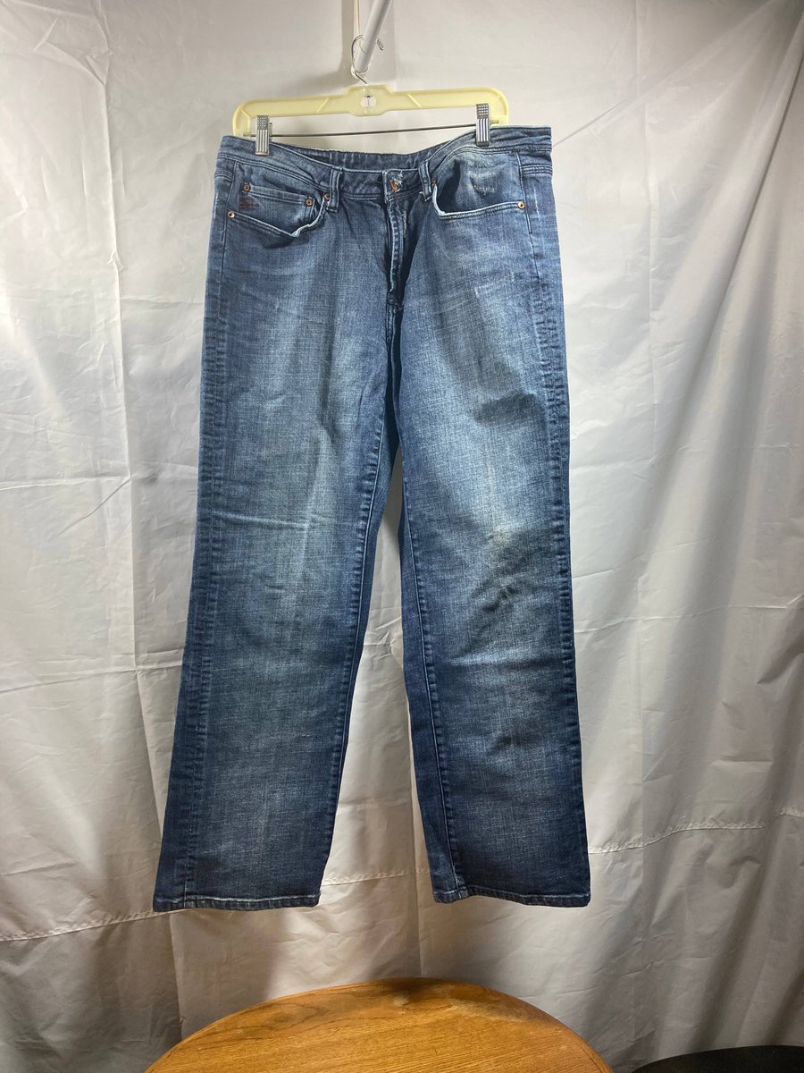 enchantedrealm3's tweet image. Seven7 #Womens #Jeans Size 16 #Bootcut #Distressed Five Pockets #Denim Blue ebay.com/itm/3760263788… @eBay #ad #ebaypartner #ebayaffiliate #affiliate #enchantedrealmretail #ebayseller #ebaystore #ebayapp #clothing #clothes #bootcutjeans #womensjeans #womensclothing #womensclothes