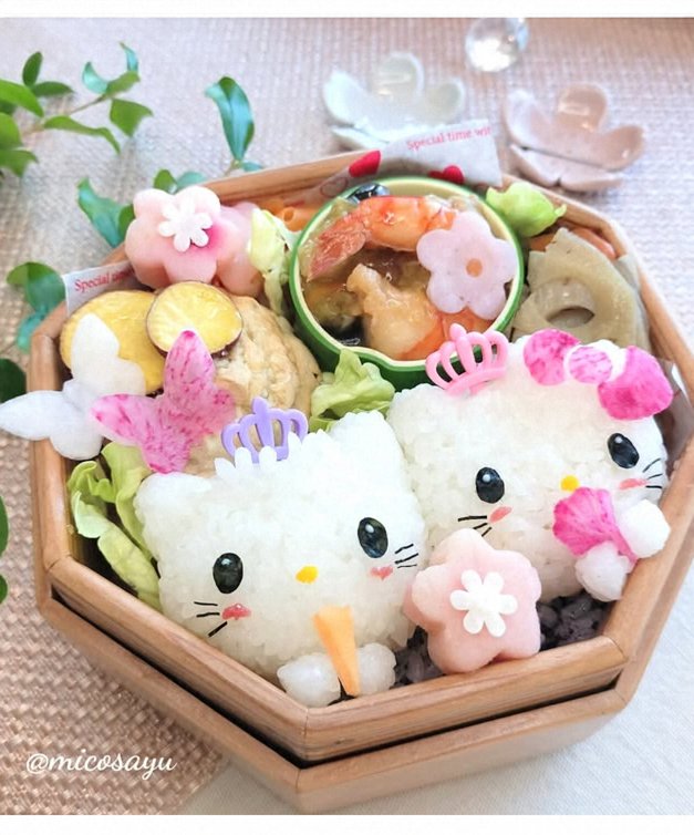 ❣️おはよーございます❣️
   🥰今日もまんまる笑顔で
  よろしくお願い致します🥰
          🎀キティちゃん🎀
    🌸もうすぐ🎎ひな祭り🌸
            💓キュンです💓