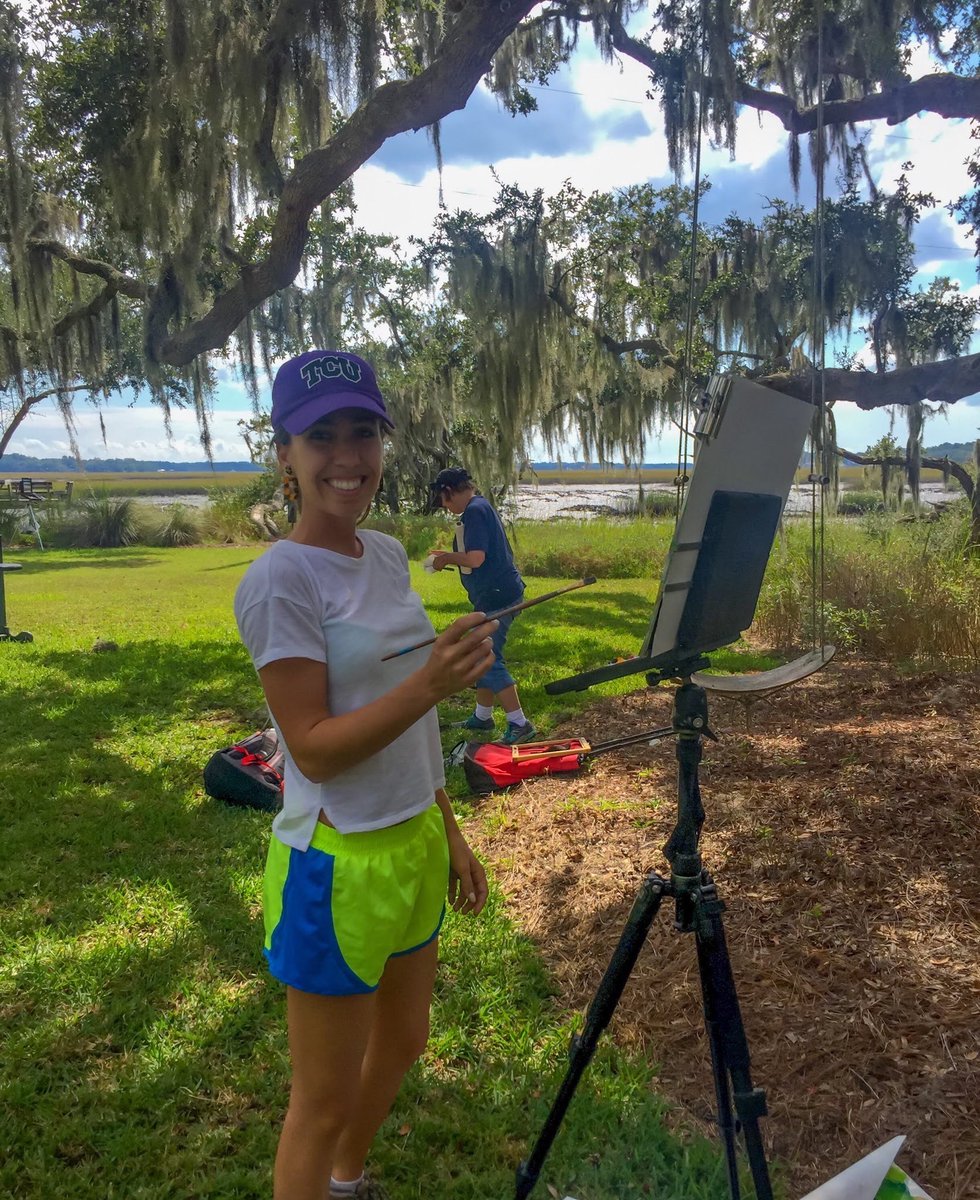 Meet the Team--Faculty Edition!
Renee Rosati, Medical Student Clerkship Co-Director and the queen of estate sales! 

#physiatry #pmr #meetthefaculty #muscpmr #pmrresidency