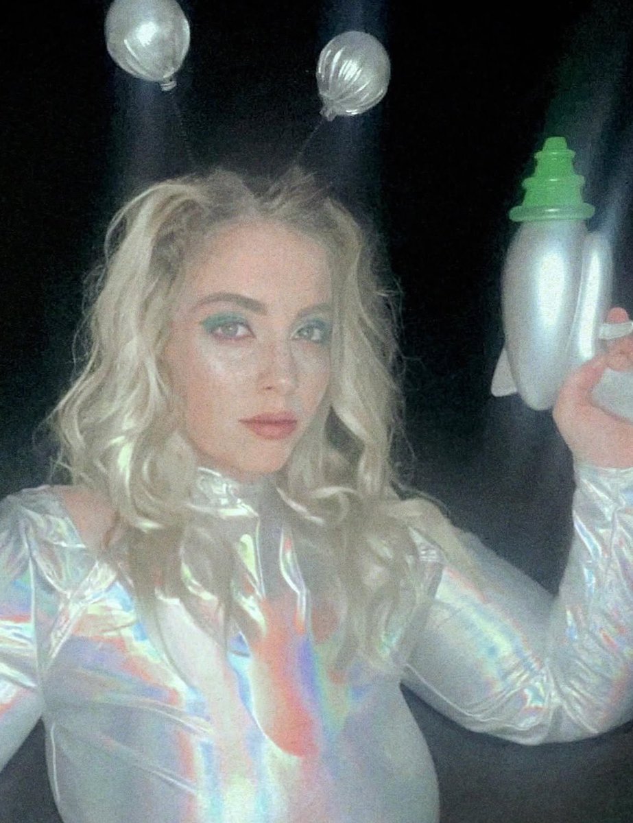 pumpkinSkive's tweet photo. Hey hunnies alien here ✨ https://t.co/a8Y2Y8gYxH
