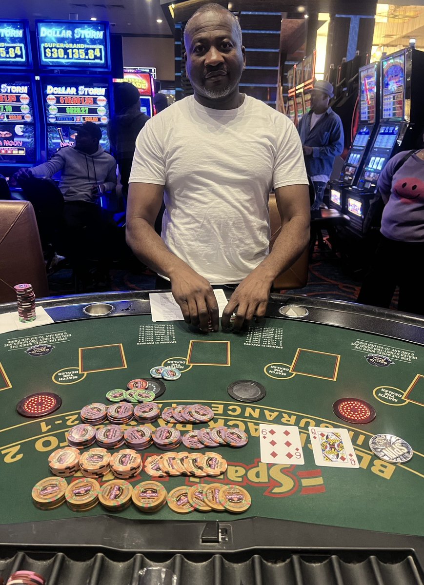 JACKPOT ALERT!💸💫💰

A jackpot this big deserves a double take! Congratulations to our lucky guest who won over $138,000 playing Spanish 21! 🤑💰