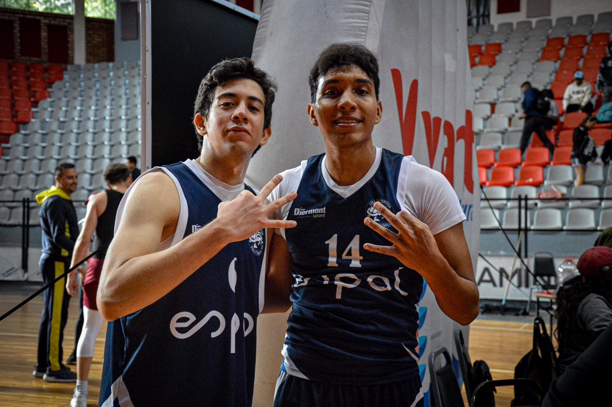 LDP_Espol's tweet image. “¡ESPOL TRICAMPEÓN INVICTO DEL BALONCESTO 3x3! 🏆
Nuestra Selección de Baloncesto 3x3 se proclamó TriCampeón Invicto del Torneo Nacional Universitario 2025 🏆

Nuestros jugadores: Cely Cedeño, David Aparicio, José Miguel Delgado y José Gaviño, demostraron su talento y dedicación