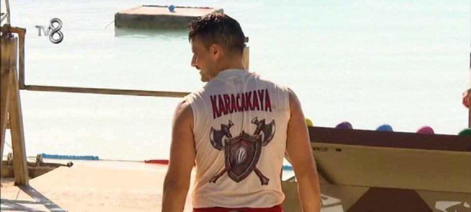 Farkindaysaniz Batuhan sayilarini aldigi zaman nasilda farkla yeniyor maviler. Batuhan orda erkeklerin bel kemigi bu her türlü belli oluyor. Nezaman düşse kaybediyorlar ne zaman kazansa farkla yeniyorlar. Karacakaya yine damgasini vuruyor mavi takima🛡️#Survivor2025