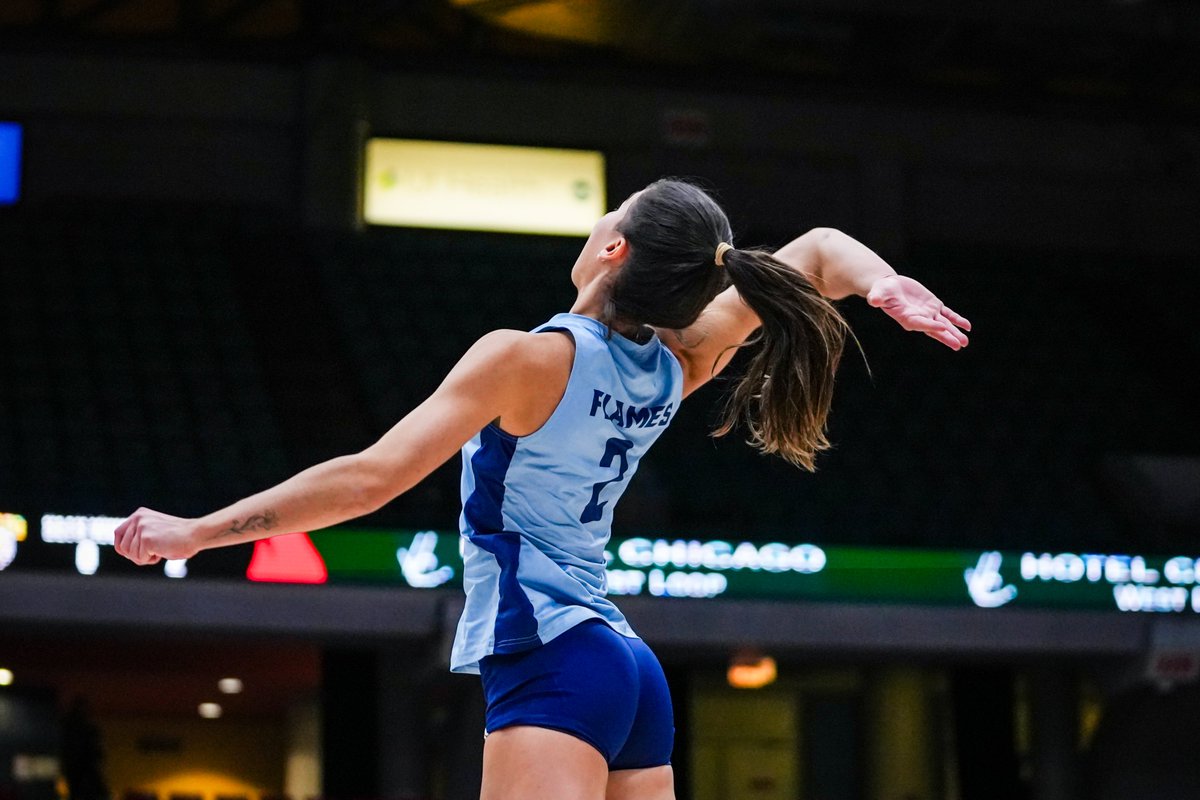 UIC_Volleyball's tweet image. Miss being out on the court!🔥🏐

#ChicagosCollegeTeam