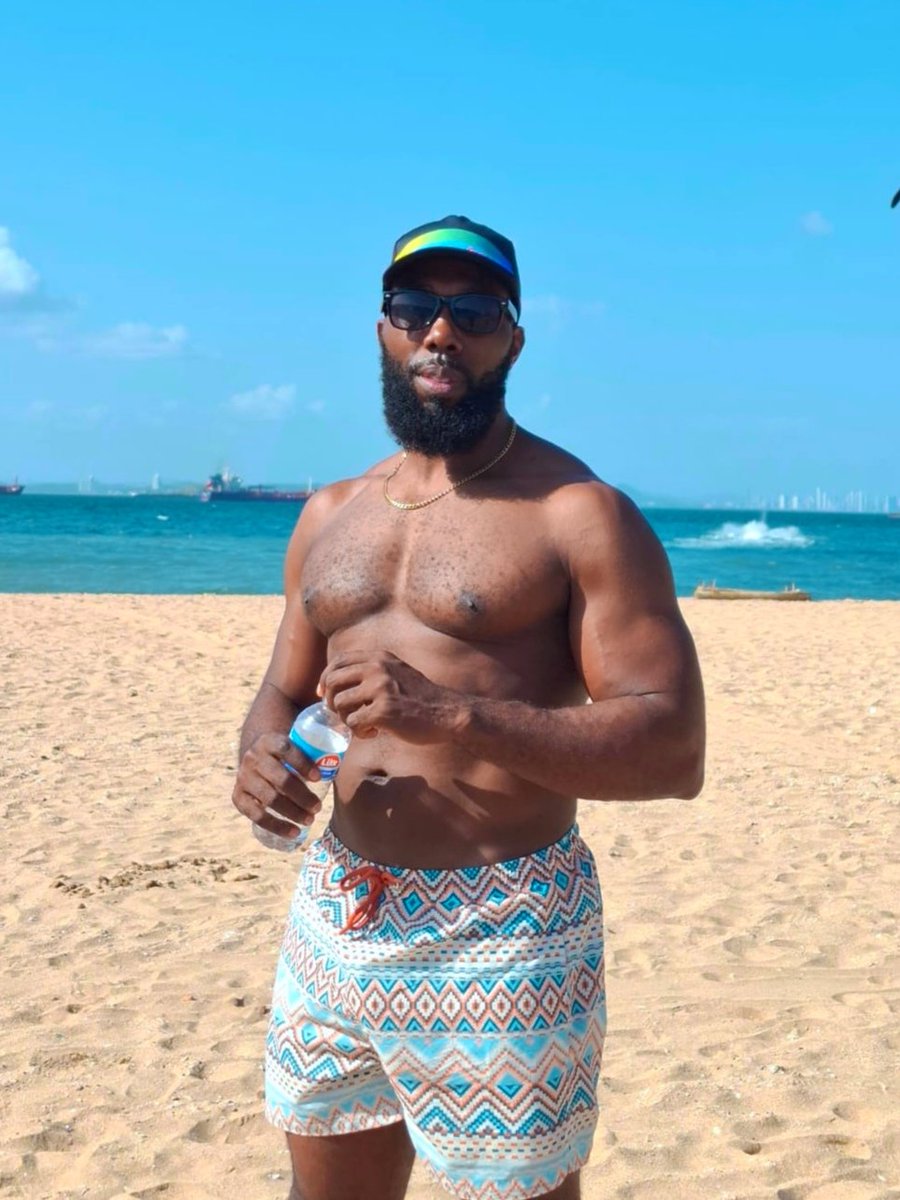 Calvin Junier tweet media