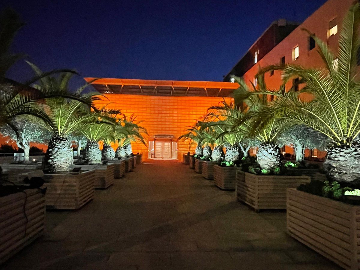 Israel ืืฉืจืื (@israel) on Twitter photo Our <a href="/IsraelMFA/">Israel Foreign Ministry</a> HQ in Jerusalem tonight lit up in orange in memory of Shiri, Kfir and Ariel .
May their memory be a blessing. Our <a href="/IsraelMFA/">Israel Foreign Ministry</a> HQ in Jerusalem tonight lit up in orange in memory of Shiri, Kfir and Ariel .
May their memory be a blessing.