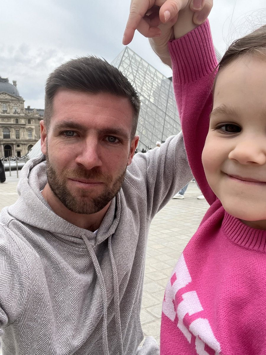 DLeonard (@danny_leonard1) on Twitter photo Mya had a great time exploring Paris for a few days during the half term. She has wanted to see the Eiffel Tower for a long time and finally got to see it and even go up it. She loved visiting the Notre Dame and the Louvre. Sheβs already planning her next tripβ¦ <a href="/HallingSch/">Halling Primary School</a> Mya had a great time exploring Paris for a few days during the half term. She has wanted to see the Eiffel Tower for a long time and finally got to see it and even go up it. She loved visiting the Notre Dame and the Louvre. Sheβs already planning her next tripβ¦ <a href="/HallingSch/">Halling Primary School</a>