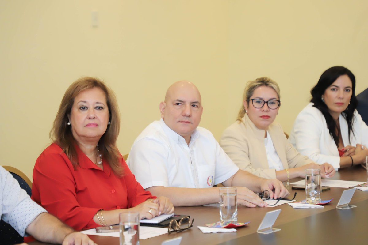 Ministerio de Economía y Finanzas - Paraguay tweet media