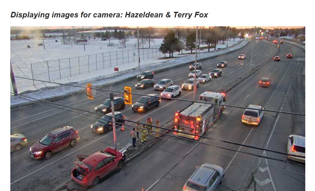 KathThompson's tweet photo. Car vs. traffic lights - Terry Fox at Hazeldean #otttraffic https://t.co/kW5jt4I95y