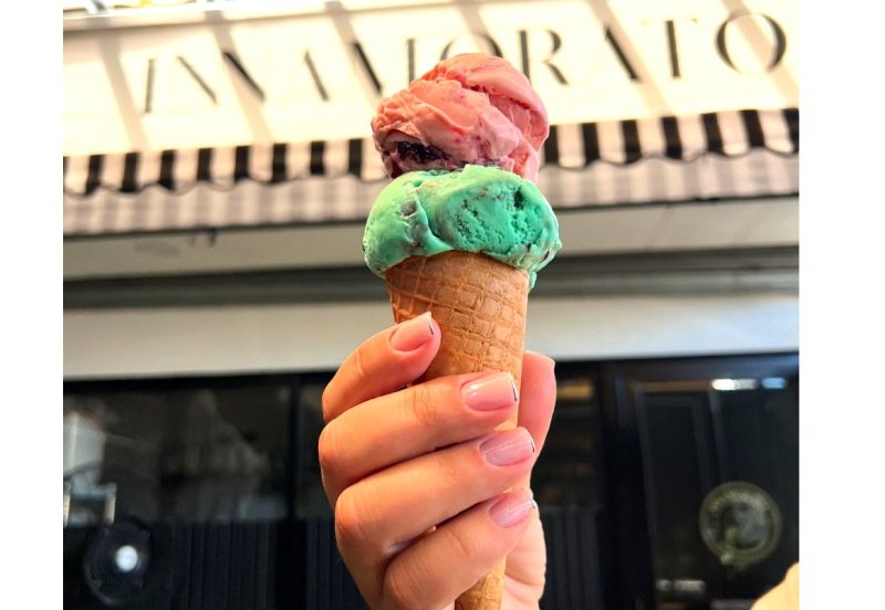 CityMagazineCL's tweet photo. #Vitrina Innamorato: la primera fábrica de helados artesanales premium del Valle de Casablanca
https://t.co/s71bkgyHg3 https://t.co/67tYCSSw79