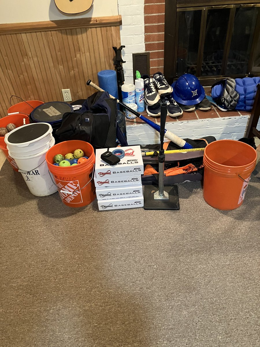 The equipment truck is getting loaded up! <a href="/NickBerube4/">Nick Berube</a> <a href="/CadenRoss_11/">Caden</a> <a href="/Zachalex34/">Zach</a> <a href="/coopercorrenti/">coopercorrenti</a>