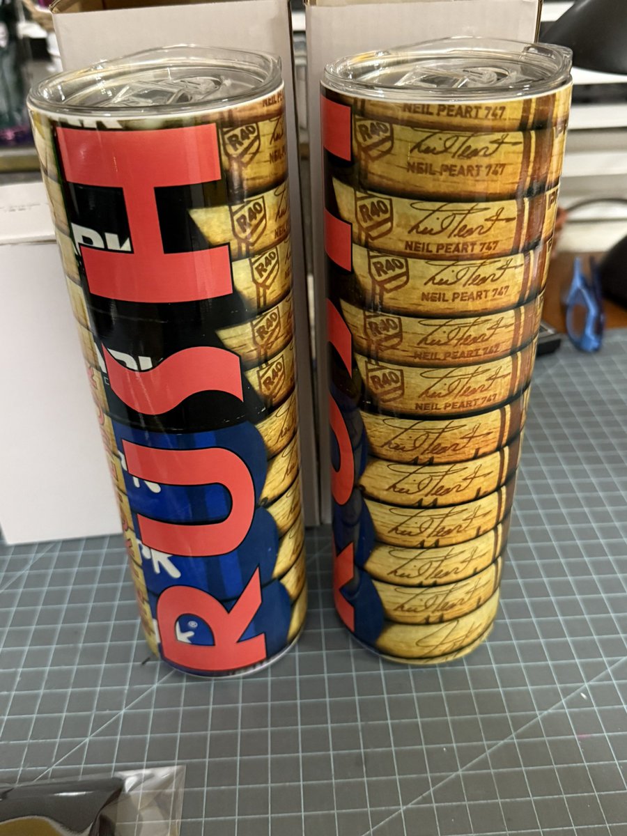 Rush74Kyle's tweet photo. My Tumbler of the day! Using a pic I took of the sticks that Gump gave me during #R40 to make Neil some Bullet stick pens ! #Rushfamily @vivien2112 @_Rushfans @NeilPeartFans #RIPNeilPeart 🙏 https://t.co/B8GnO9mqFw
