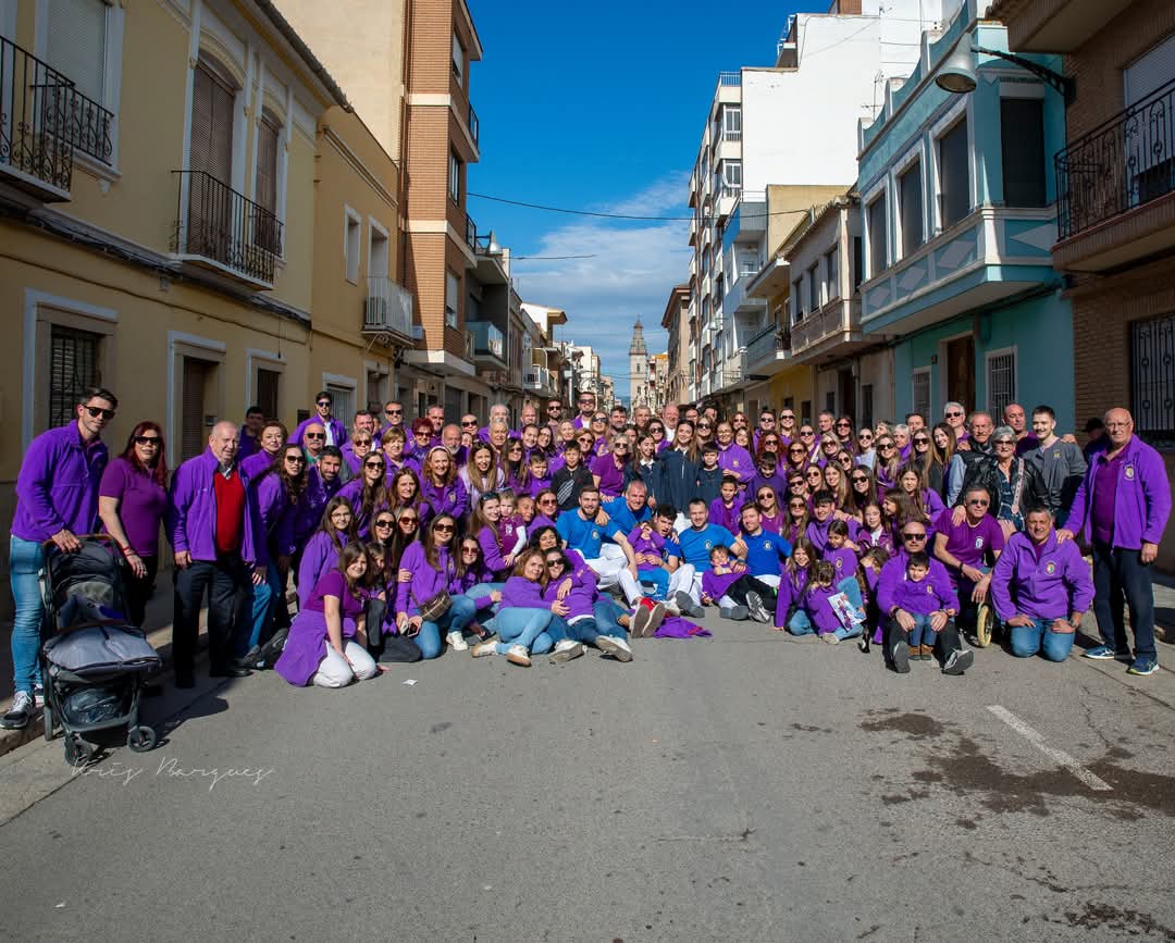 HortFalla's tweet photo. FINAL DE PILOTA VALENCIANA 🫲🏻⚾ 
Arribar a jugar en el carrer Colón és un privilegi, però guanyar la final és un orgull per a tota la comissió. La final va ser una partida intensa, emocionant i plena de qualitat amb dos equips que demostraren tindre un altíssim nivell. https://t.co/x4Fa9ItiKs
