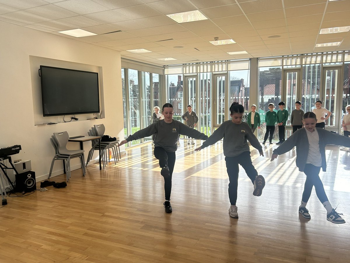 MMAT Physical Education & Sport tweet media