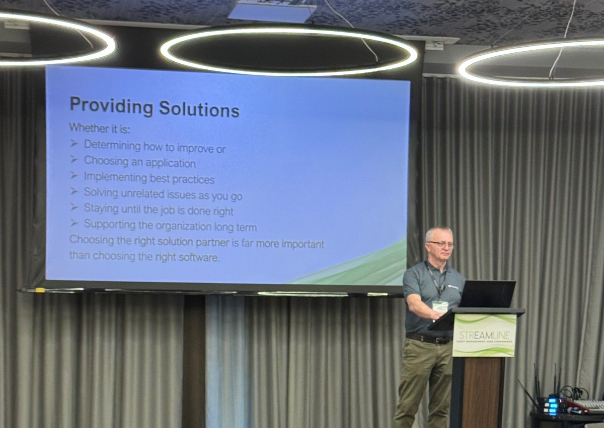 elevotec's tweet photo. Here is our very own Stephan Schomberg yesterday at the STREAMLINE Asset Management User Conference, giving an eye-opening presentation on the importance of choosing the right implementation partner! #eam #streamline #assetmanagement https://t.co/I5KhmhapsW