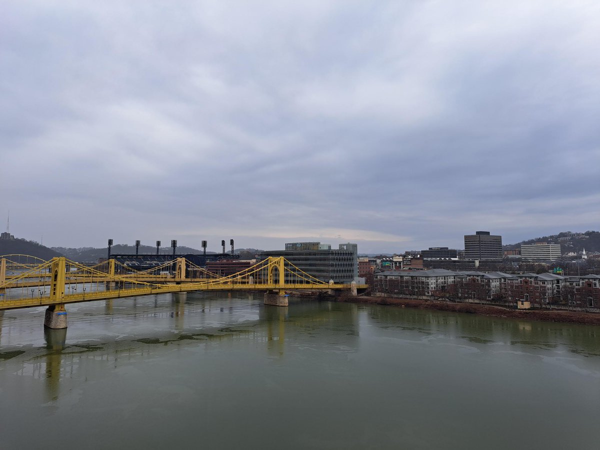 gt_sci's tweet image. Day 1 of #SIGCSE2025 in Pittsburgh! 🌧️ The rain isn’t stopping us from kicking off a great conference on computing education. Come say hi and see where our experts will be throughout the conference! Enjoying views of the 'City of Bridges' too 🌉 sites.gatech.edu/research/sigcs…