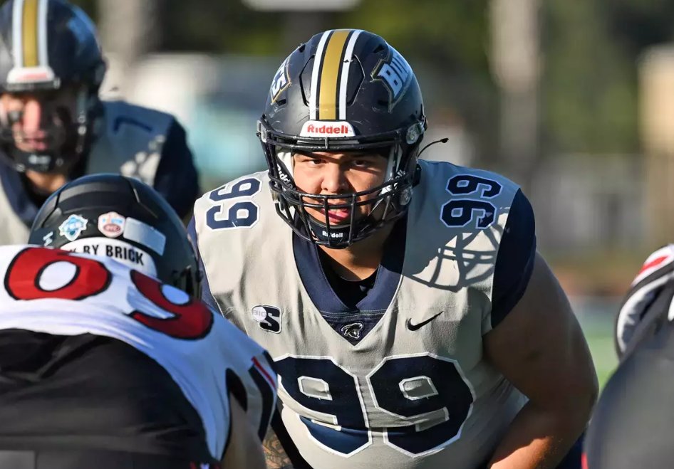 15 players to watch at the 2025 CFL Invitational Combine

3downnation.com/2025/02/26/15-…

#CFL #CFLDraft #CFLCombine #USports