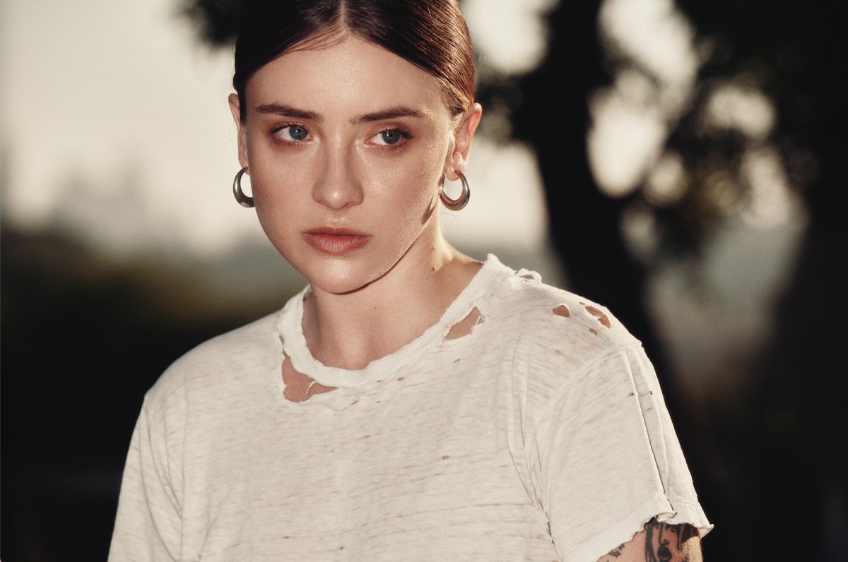 Northern Transmissions Video of the Day is “Hammer” by Bria Salmena. The track is off the artist's forthcoming album Big Dog, out March 28th via Royal Mountain/Sub Pop northerntransmissions.com/hammer-by-bria… #VideoOfTheDay