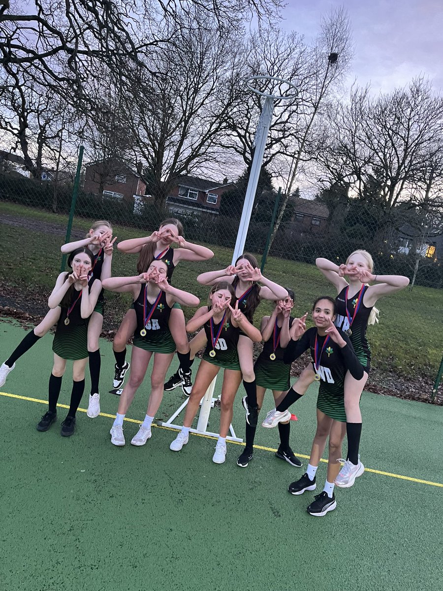 LightHall_PE's tweet photo. 🥇GOLD for our year 8 netballers!🥇
So proud of this team who have won the Solihull Schools’ tournament 2 years in a row - brilliant skill, perseverance &amp; grit from our girls. Thanks Gracie &amp; Maddie who ran the table too! #TEAMLIGHTHALL @lighthallschool https://t.co/anrvuZvlD0