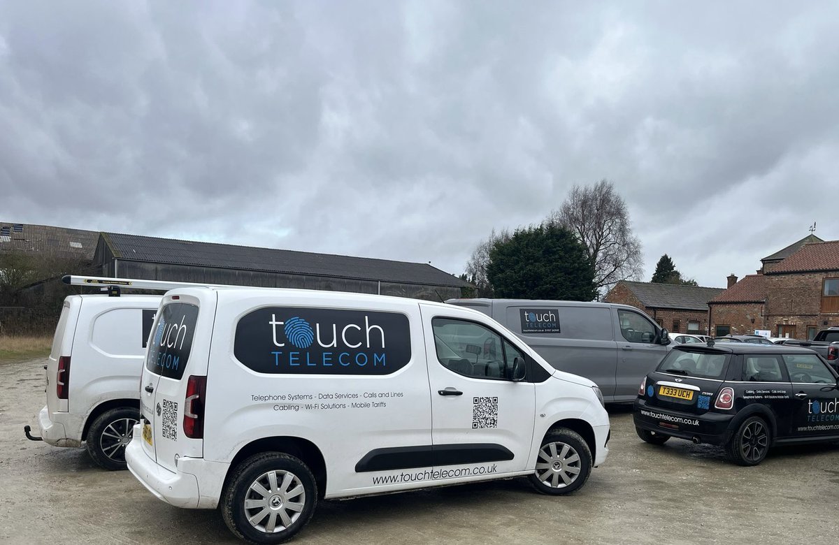 Over at #brackenholme #businesspark where we started a big job for a customer with a complete office move.

More photos (and lots more work!) to come over the next few days as we have a time limit of a few days to complete🙌

Weekend work required as well 🤟